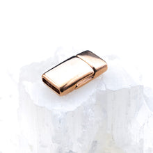 Load image into Gallery viewer, 10mm Rose Gold Magnetic Clasp for Flat Leather
