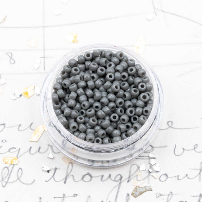 11/0 Grey Opaque Round Seed Beads