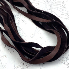 Load image into Gallery viewer, 6mm Chocolate Brown Flat Deerskin Lace Leather - 1 Meter
