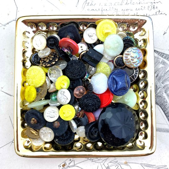 Read Description First - Czech Button Bag