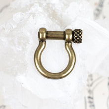Load image into Gallery viewer, 21mm Antique Bronze D-Ring Clasp
