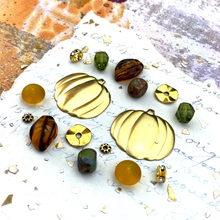 Load image into Gallery viewer, Pumpkin Spice Earring Kit
